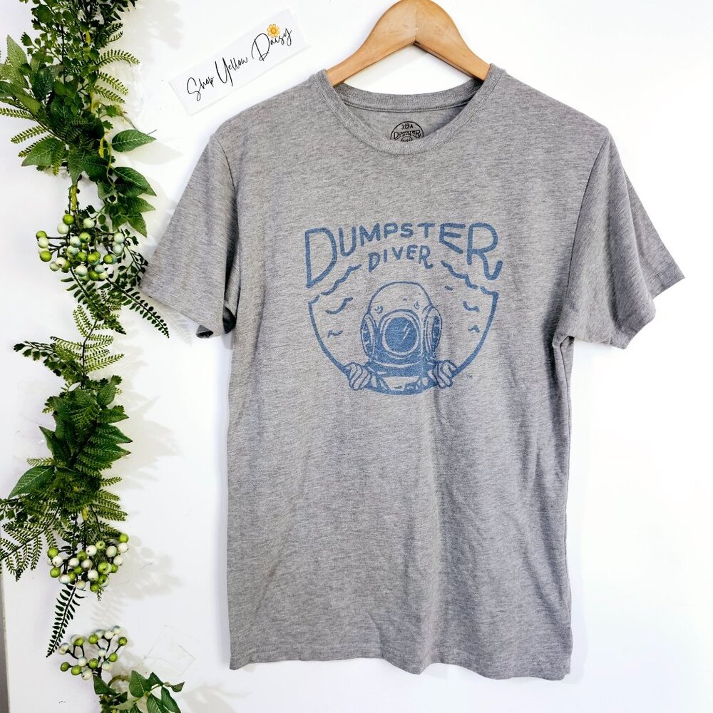 30A Dumpster Diver Graphic Tee Gray Recycled Plastic Sustainable‎ Shirt M Eco